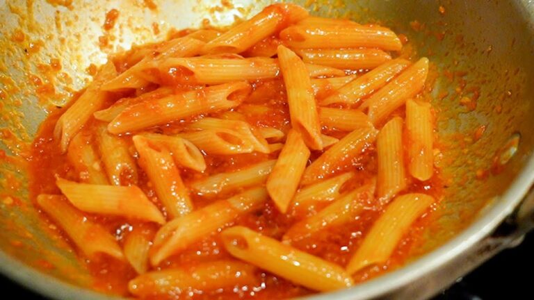 一つ星シェフが教える1番好きなパスタ「ペンネ・アラビアータ」【#シズる vol.31】/ Chef's Penne Arrabiata