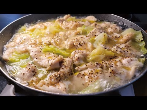 材料はキャベツ半玉と鶏むね肉一枚だけ。ヤバいウマさの【超痩せキャベツ鍋】