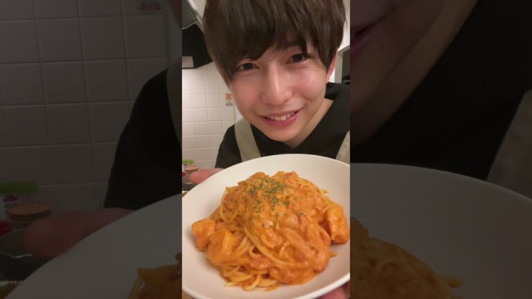 【絶品】海老トマトクリームパスタの作り方 #Shorts