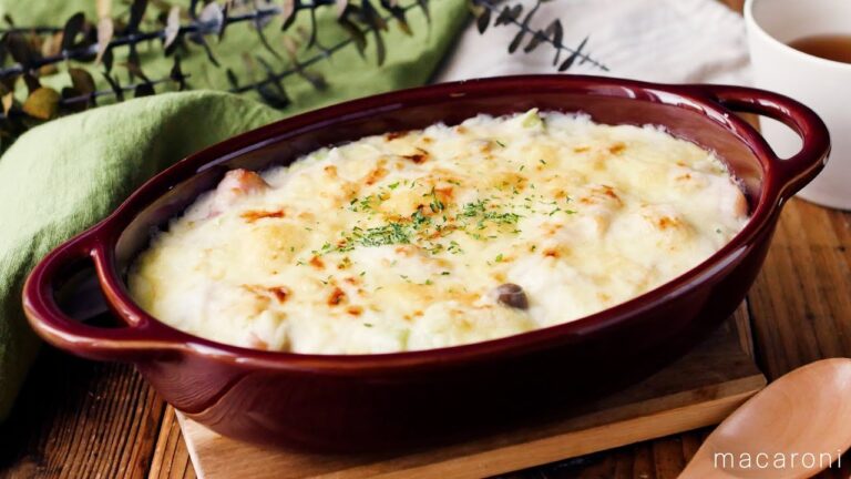 【白菜とベーコンのグラタン】冬のメインおかずに♪とろ〜りチーズが絡む濃厚グラタン！｜macaroni（マカロニ）
