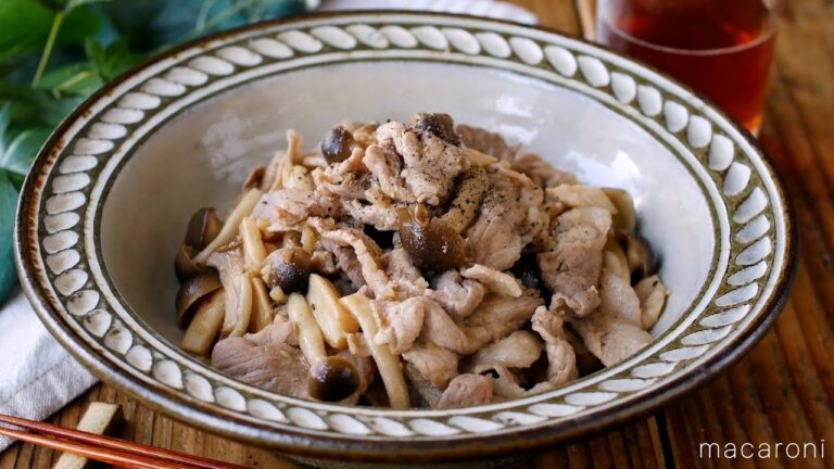 【豚肉としめじのバタポン炒め】ごはんが進む！節約レシピ♪｜macaroni（マカロニ）
