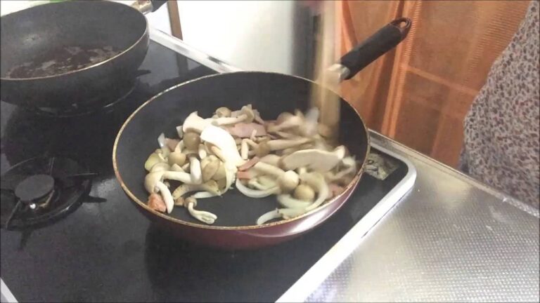 きのこ和風パスタレシピ人気　柚子胡椒香るきのこたっぷり和風パスタ　Japanese style pasta recipe of yuzu pepper