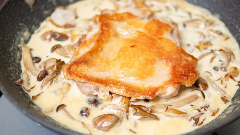 絶対に失敗しない鶏もも肉の焼き方。きのこのチキンクリーム【 料理レシピ 】