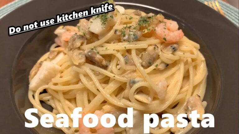 包丁を使わない本格シーフードパスタの作り方【Recipe Videos】