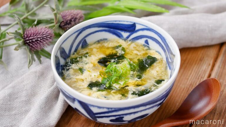 【もやしと卵の中華スープ】安くて美味しい！コスパ最強♪お手軽スープ｜macaroni（マカロニ）