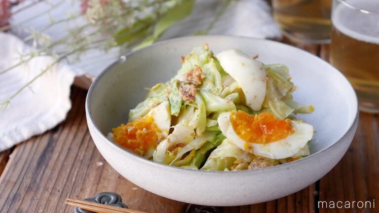 【春キャベツと卵のごまマヨサラダ】レンジで簡単！和えるだけ♪｜macaroni（マカロニ）