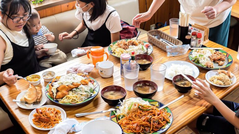 全て総重量１キロ超えのデカ盛り食堂！満腹必至の鬼盛り定食に地元民が驚愕する様子がハンパなかった。丨INCREDIBLE JAPANESE HUGE FOOD