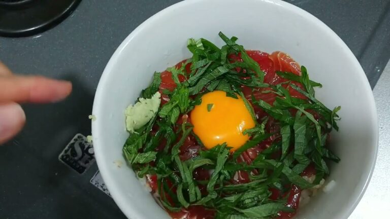 【夏の自炊】まぐろ漬け丼/しらす大葉パスタ/じゃがボルダ【購入おやつ】