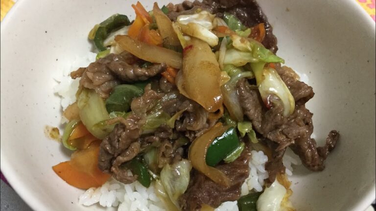 牛肉スタミナ丼の作り方教えます❤️味の決め手はもちろんオリジナル自家製ソースにあり。ソース作りは別動画で紹介しています😋😋