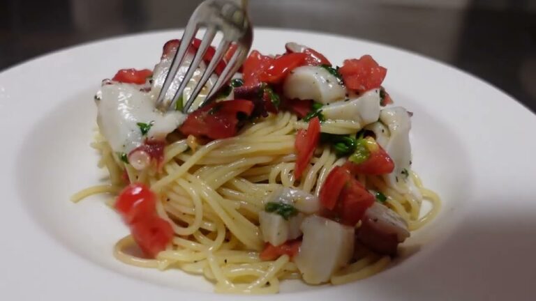 ニンニクをガツンと効かせた冷製タコのペペロンチーノ【日本語字幕付】