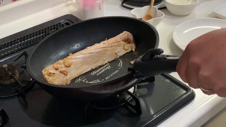 【やみつきシリーズ】マグロステーキ丼#STAYHOME