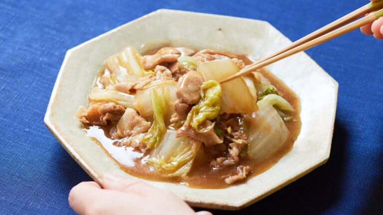 【豚と白菜のとろとろ煮】簡単！白菜がたっぷり食べれる！ごはん泥棒な冬おかず