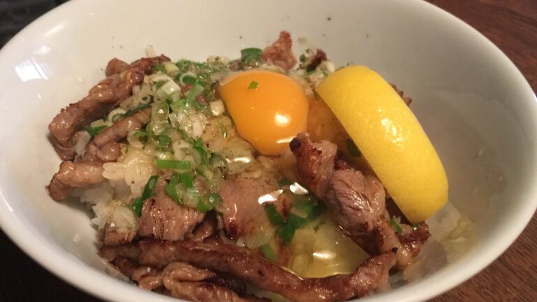 「ねぎ塩カルビ丼」作り方 ネギ塩だれ作り方