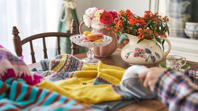 幸せを紡ぐ、小さな日々の積み重ね/ ピリ辛トマトシチューのレシピ/ Paris 暮らしのvlog