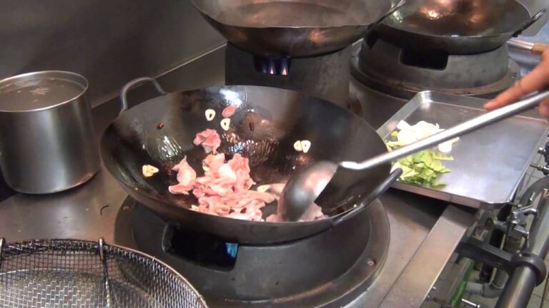 【麻辣白菜肉（白菜と豚バラの四川炒め)】長坂松夫の運命クッキング#58
