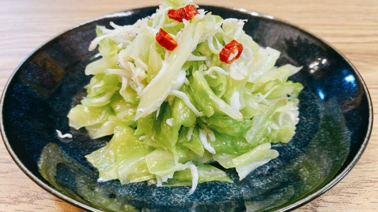 【レンジで簡単】火を使わずにレンジで一品！「キャベツとしらすのペペロンチーノ風」サラダ、あっという間に出来る！ゆるらく料理