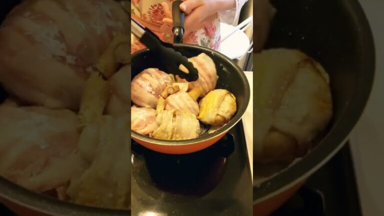 🍳しいたけで一品★食べてビックリ味しみてる〜😋巻き巻き系【不器用な私が作る簡単で美味しい料理編】#shorts