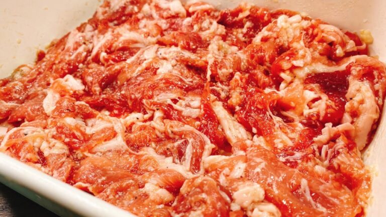 【〇〇に漬けるだけ】正直、焼肉屋さんより旨い『超やべぇ豚こま』The most delicious pork just by marinated it with a special seasoning
