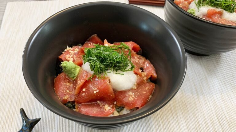 まぐろのみそだれ山かけ丼