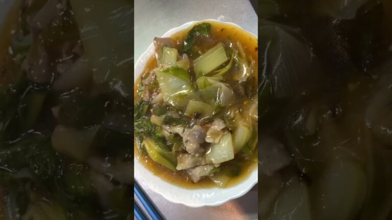 白菜と豚肉のうま煮をつくる#豚肉 #白菜