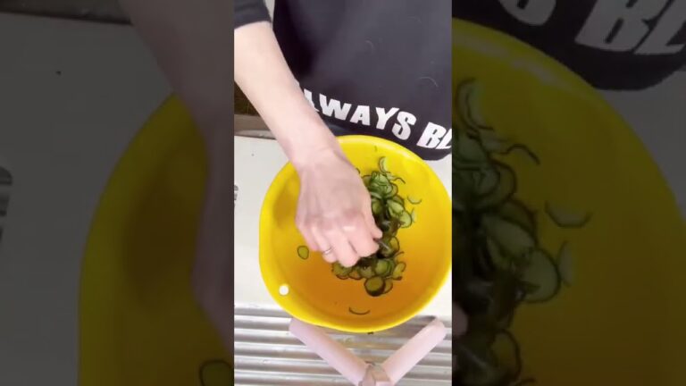 食べたら止まらない😋【超無限きゅうり】#Shorts #ひめりんご