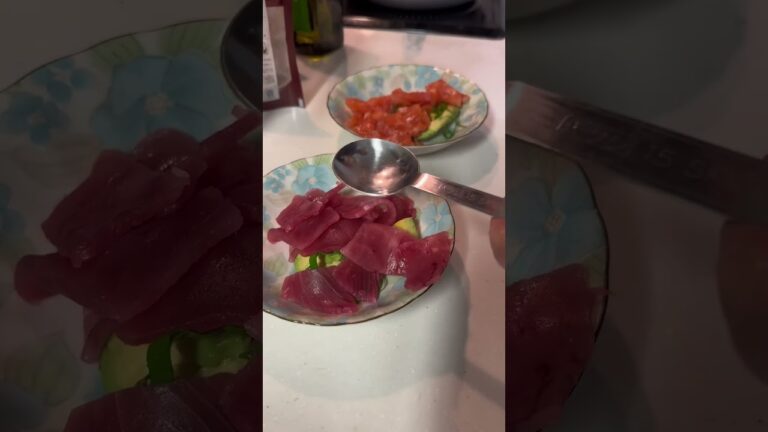 【おうちごはん】アボカドとサーモンサラダ／マグロユッケ#shorts