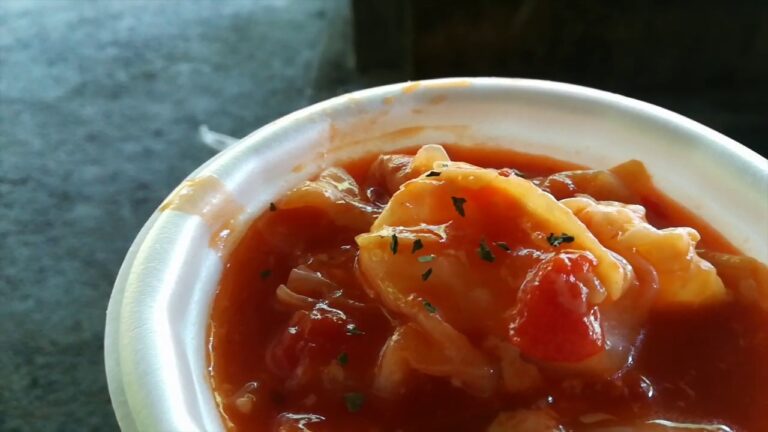 ニトリのダッチオーブンで「ミネストローネ」