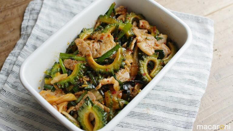【作り置き】夏バテ防止にも！ 豚バラ肉と ゴーヤの キムチ 炒め のレシピ 作り方