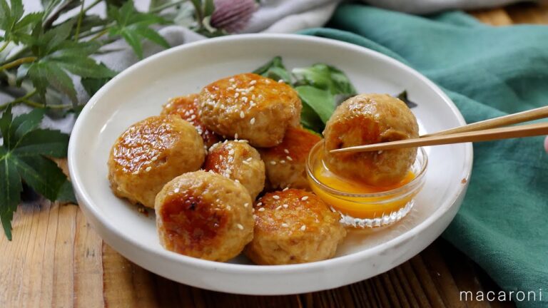 【れんこんつくね】シャキシャキ食感がたまらない！お弁当のおかずにもおすすめ♪｜macaroni（マカロニ）