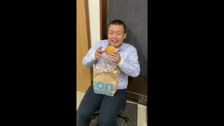 【早食い】ハンバーガーひと口　【スピードスター早乙女】