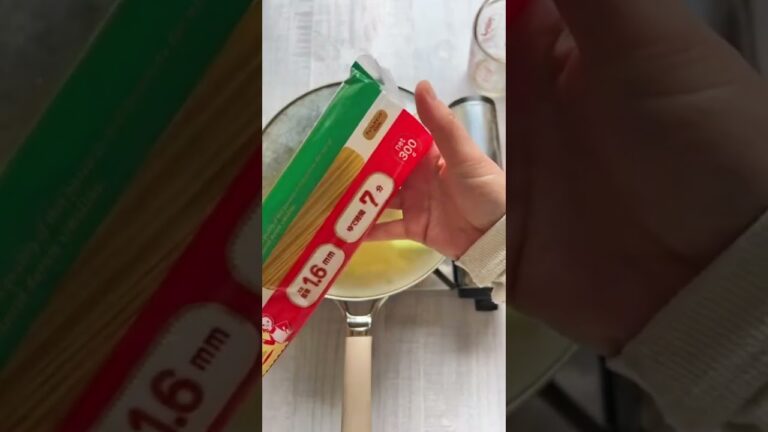 《ワンパン》アスパラとウインナーのコンソメパスタ