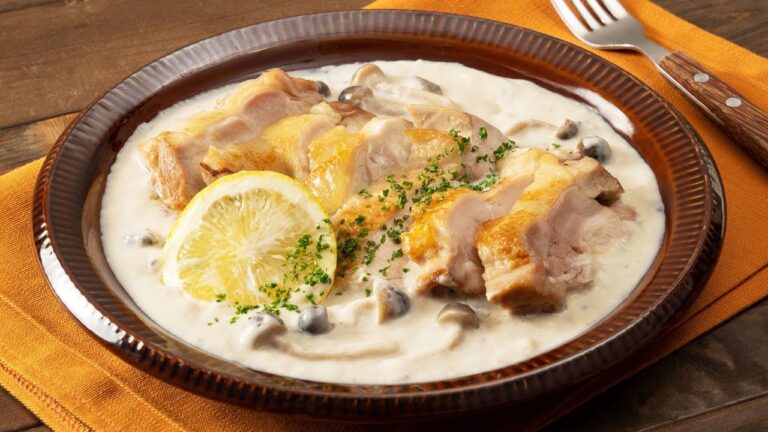 【クラシル共同開発】レモンでさわやか！きのこクリームのチキンソテー