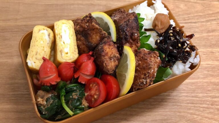 【ぶりの竜田揚げ】お弁当作り｜だし巻き卵・ほうれん草のおかか和え・ミニソーセー人［旦那弁当］