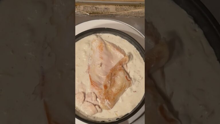 鶏むね肉のクリームソース煮        #料理初心者  美味しそう出来てたらチャンネル登録、高評価を頂けると励みになります😋