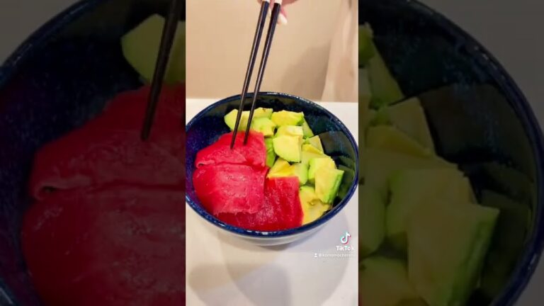 マグロとアボカド丼美味しかったよ！ #shorts #おすすめ #料理 #マグロ #アボカド #丼