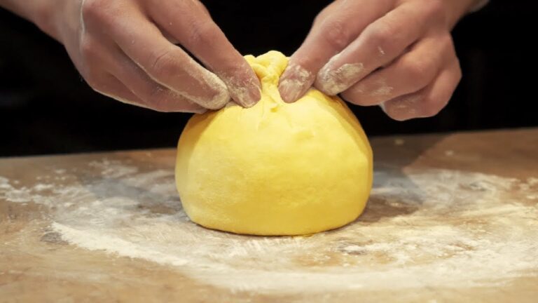 話しかけて美味しくするチーズ！？ジョージアの国民料理「ハチャプリ」【Tastemade Spotlight】