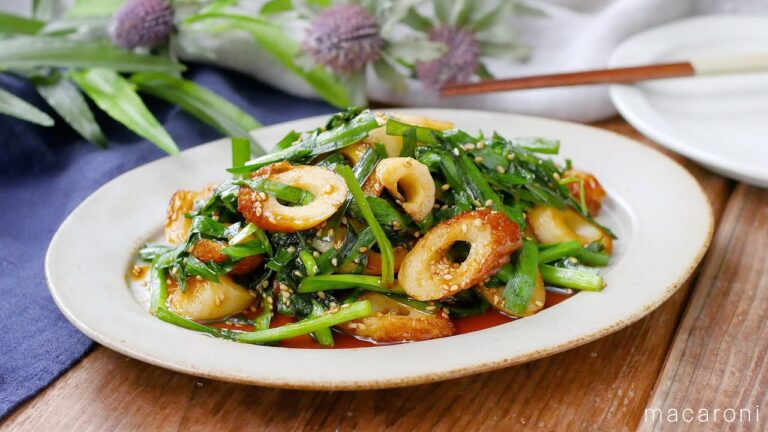 【ちくわとニラのコチュジャン炒め】ピリ辛な味わい！節約おかずレシピ♪｜macaroni（マカロニ）