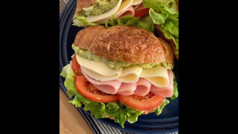 クロワッサンサンド | アボカドたまごサラダ #Shorts