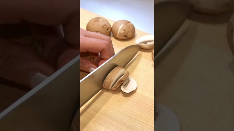 【マッシュルームのポタージュ】レシピ