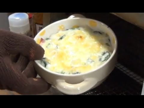 ほうれん草とベーコンのマカロニグラタン（ちょりママ）