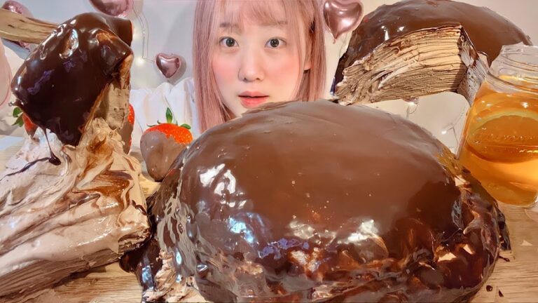 ASMR 超濃厚チョコミルクレープ  Rich Chocolate Crepe Cake【日本語字幕】【咀嚼音/ Mukbang/ Eating Sounds】