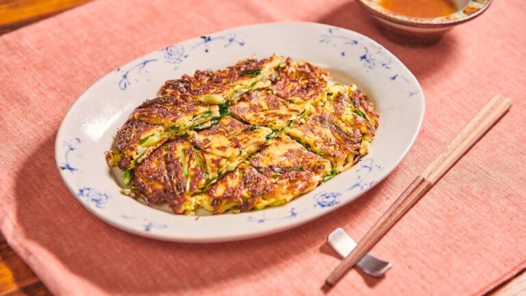 春野菜のうま辛チヂミ