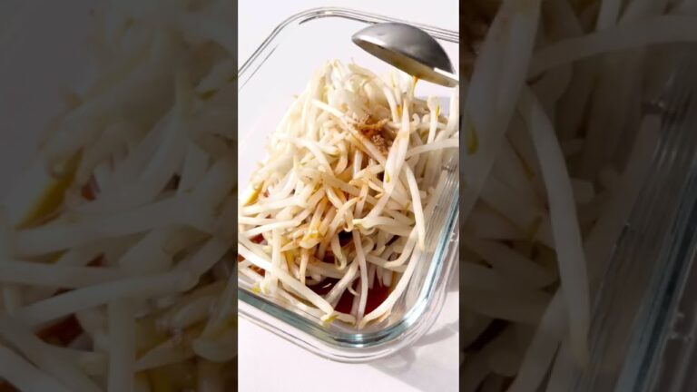 14キロ痩せたダイエット飯『悪魔のやみつきもやし』箸が止まらない。冷やしても美味しいので、倍作ってストックもあり。もやしは1袋食べても30カロリーこれ全部食べても罪悪感なし。小腹空いたらこれ食べとこ！