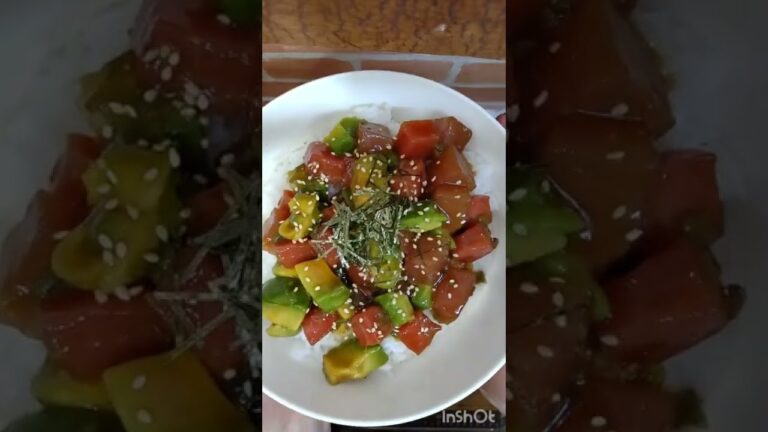 簡単で美味しい料理！まぐろアボカド丼を作ってみたよ！【料理作り】#shorts