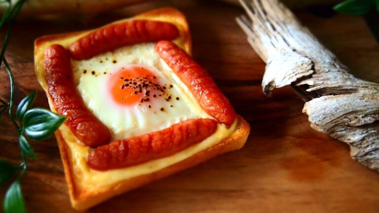 【トースト アレンジ】ソーセージエッグトーストの作り方【簡単 食パン レシピ】