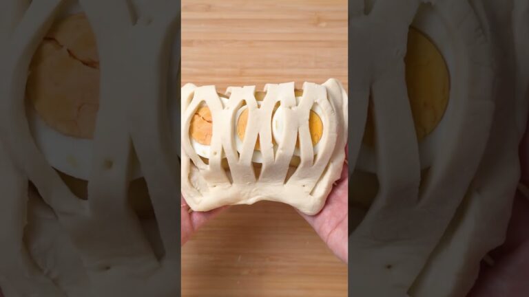 【ポテトエッグ＆ウインナーパイ】あみあみ、冷凍パイシートで巻いて焼くだけ