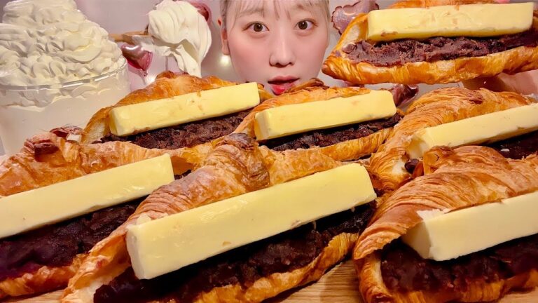 ASMR あんバタークロワッサン Butter Croissant with Red Bean Paste【日本語字幕】【咀嚼音/ Mukbang/ Eating Sounds】