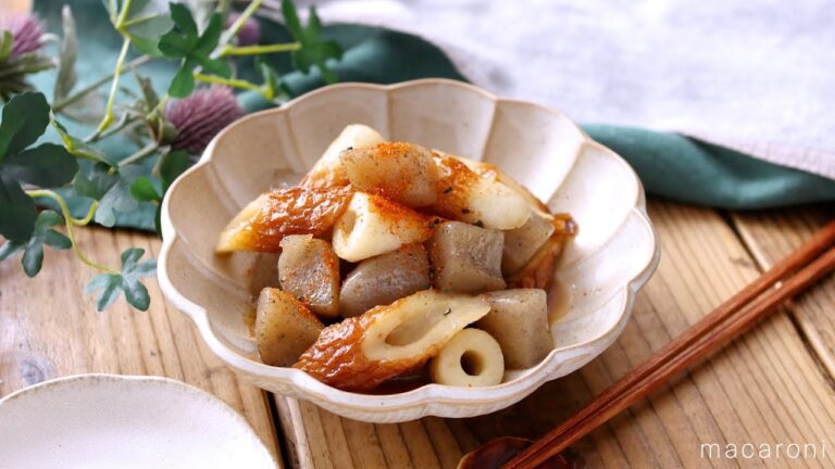 【こんにゃくとちくわの甘辛煮】節約おかずレシピ！ご飯にも合う♪｜macaroni（マカロニ）