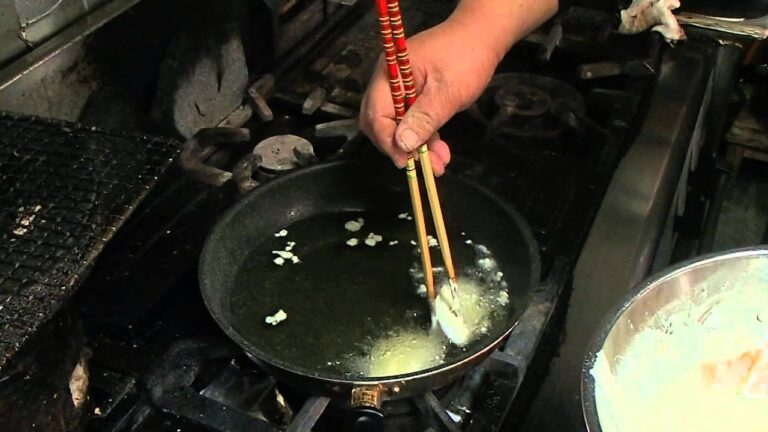 サクサク天ぷらを作る《ご家庭編》プロが教える裏技❗どのご家庭にもあるたったこれだけ加えてサクサク長持ち