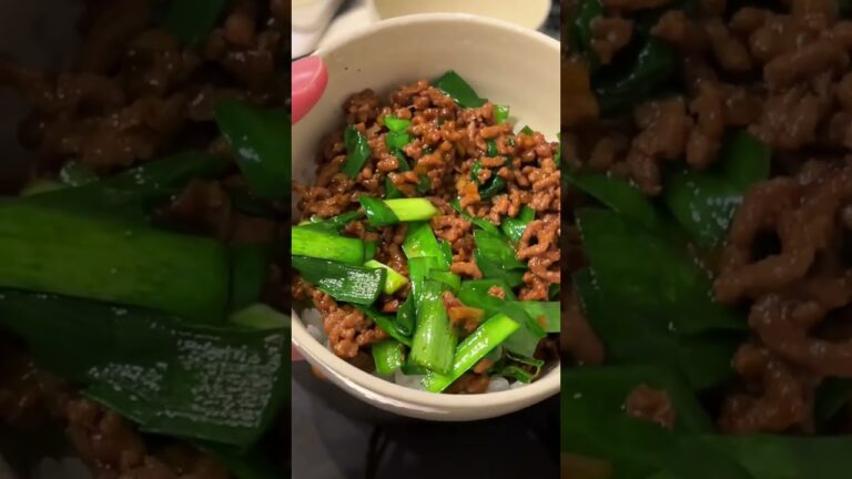 ご飯がすぐなくなるニラスタミナ丼#shorts